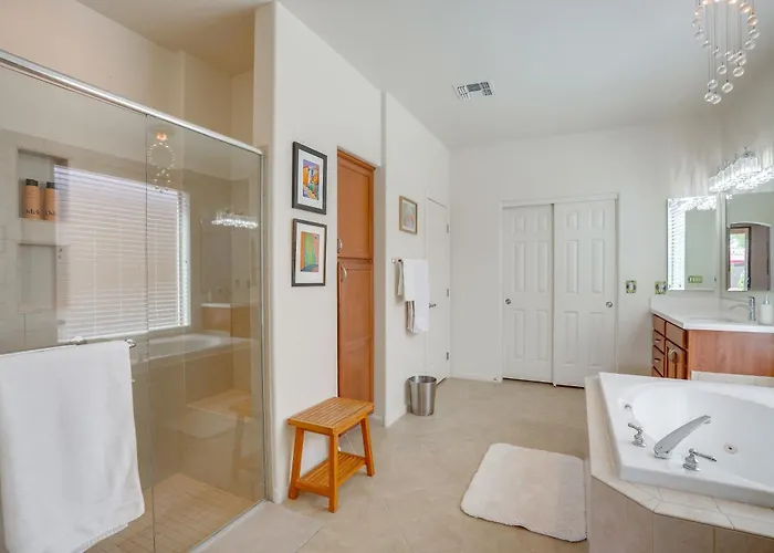 Pool, Golf Cart! In 55+ Pebblecreek Community Goodyear