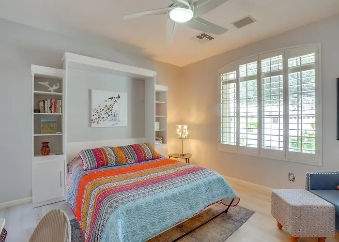 Pool, Golf Cart! In 55+ Pebblecreek Community Сasa de vacaciones
