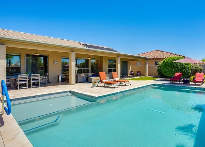 Pool, Golf Cart! In 55+ Pebblecreek Community * Goodyear